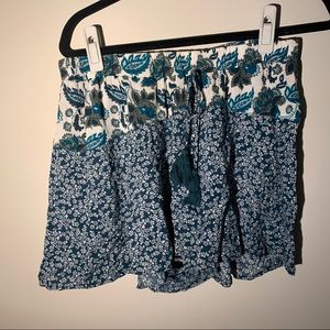 Adorable Floral and Paisley Print Shorts